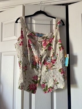 CeCe Cream Floral Button-Front Vest with Pink Roses